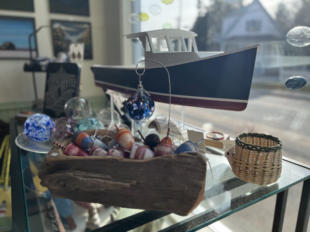 Artisans and Antiques Shop in Winter Harbor, Maine 10